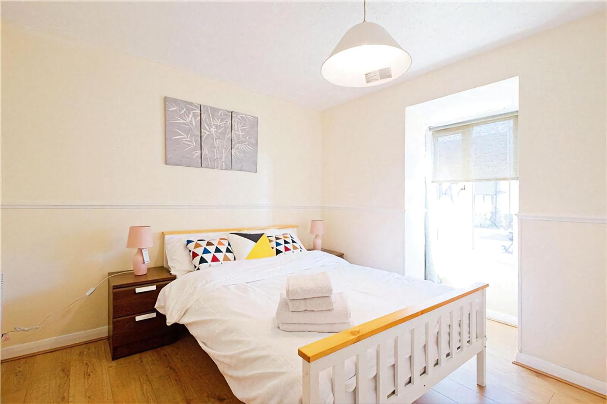 Manor Place Apartment Thamesmead Thamesmead  Εξωτερικό φωτογραφία